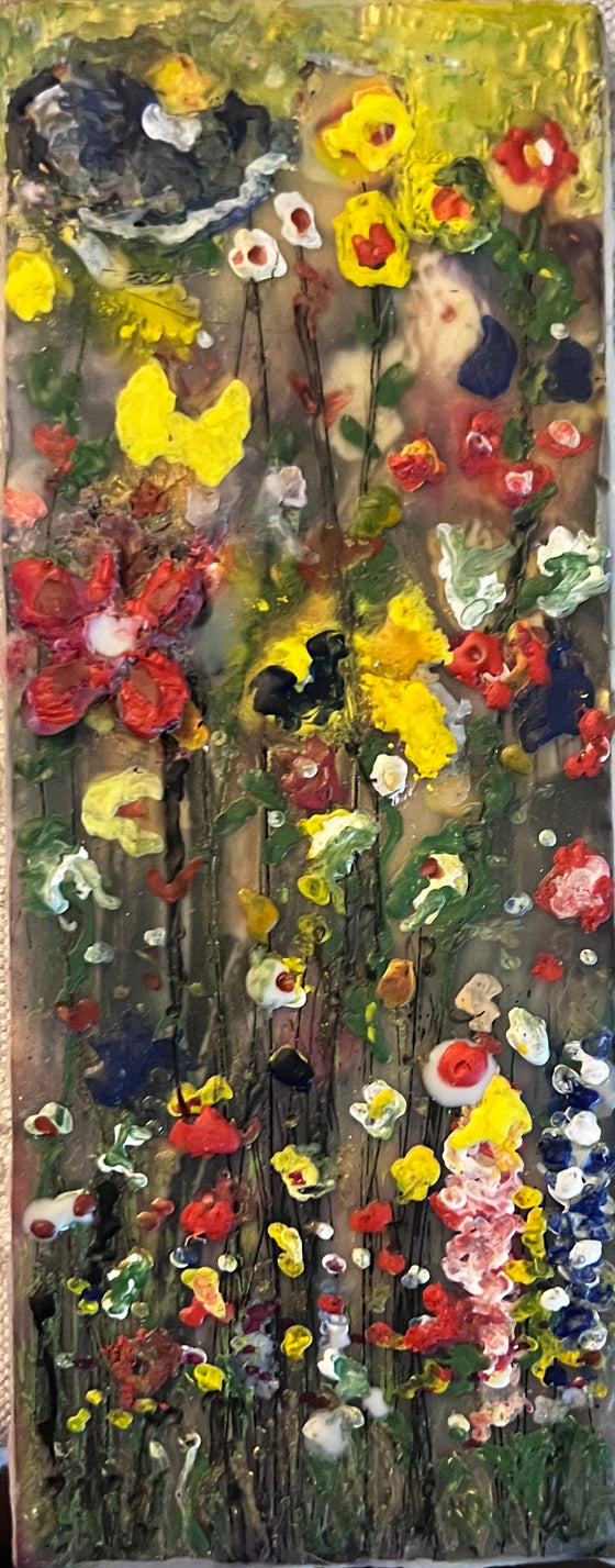 2.75 x 7  EA Multicolored Flower Field  EA 10004